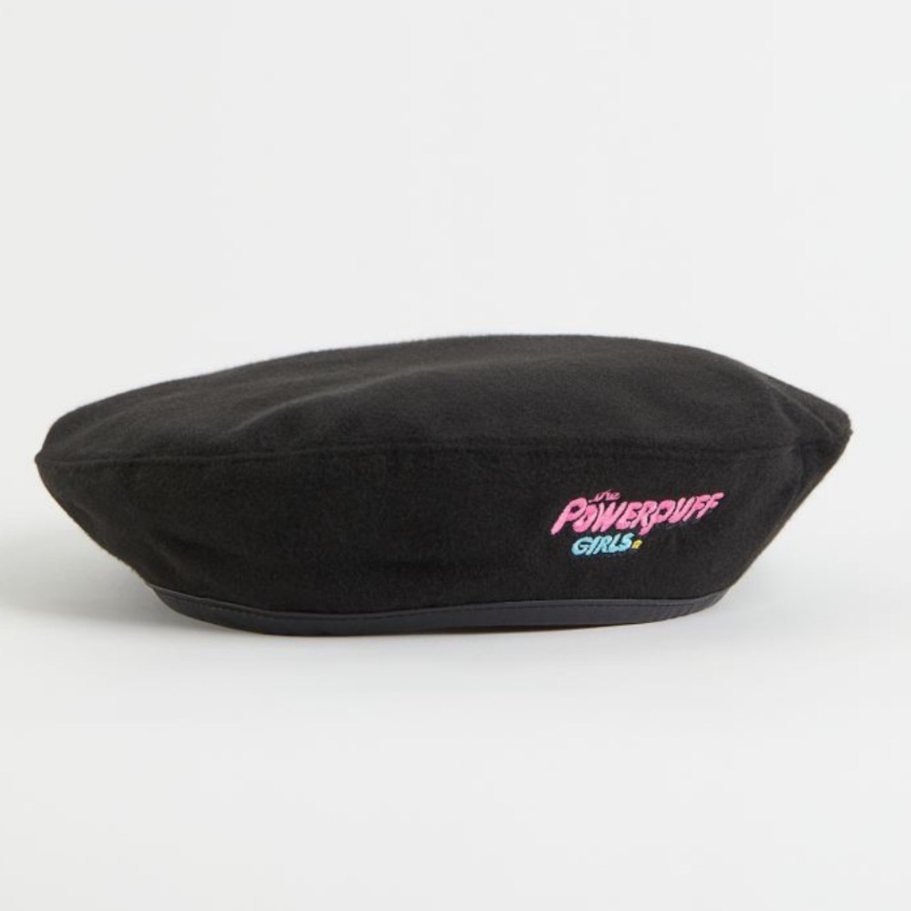H&M Divided Cartoon Network The Powerpuff Girls Embroidered Black Beret NWT Y
